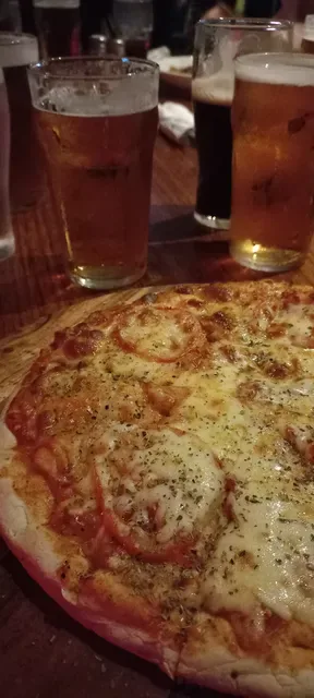 Waxy's Irish Pub and Skyline Roof Top Bar