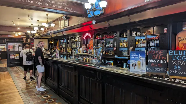 Waxy's Irish Pub and Skyline Roof Top Bar