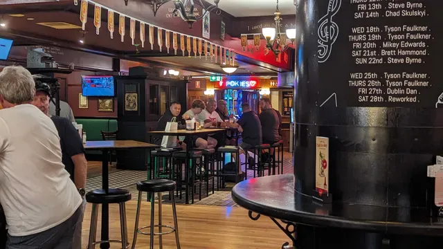 Waxy's Irish Pub and Skyline Roof Top Bar