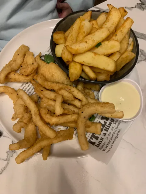 Yellowfin Seafood Restaurant