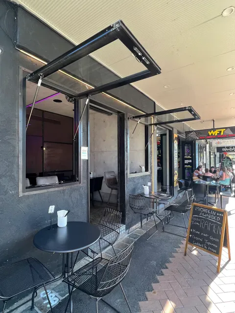 ZUROZURO RAMEN BAR
