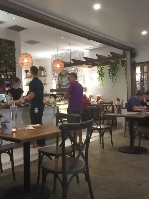 Basil & Vine