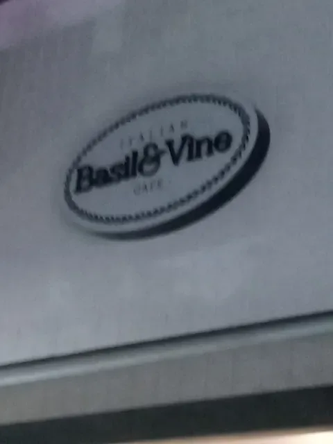 Basil & Vine