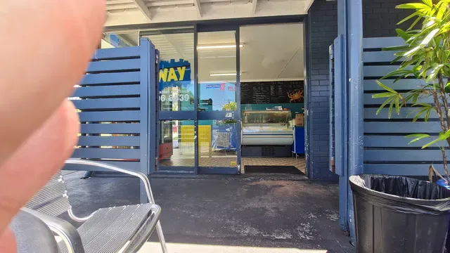 Beachmere Takeaway