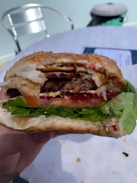 Beachmere Takeaway