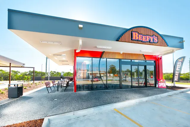 Beefy's Mango Hill