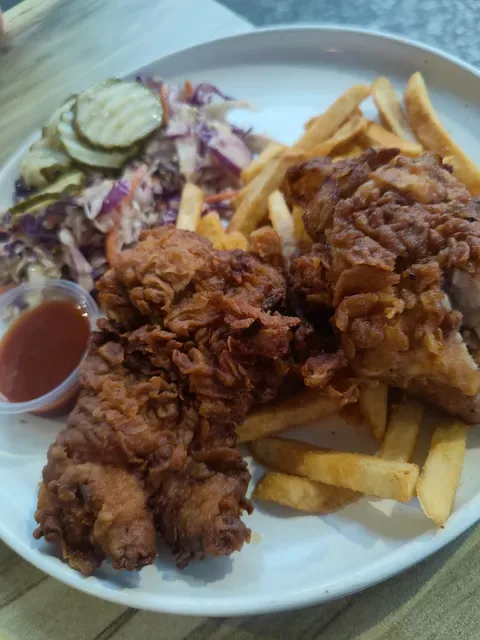 Billy's Backyard BBQ