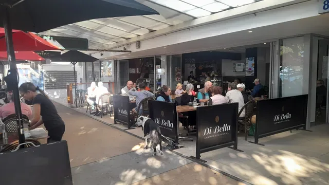 Cafe 3 Eight Nine