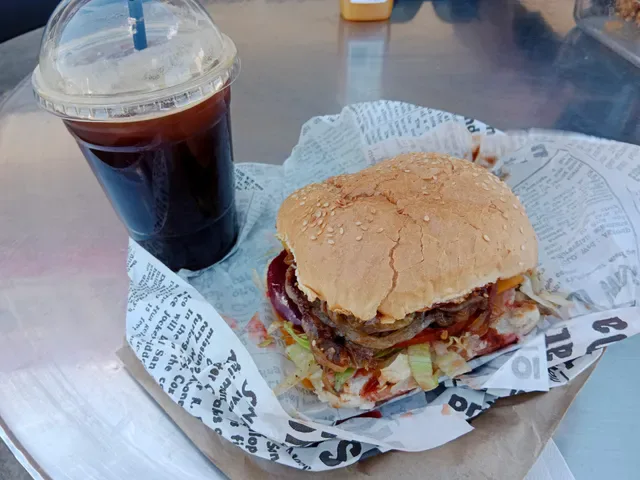 Capa Coffee & Takeaway