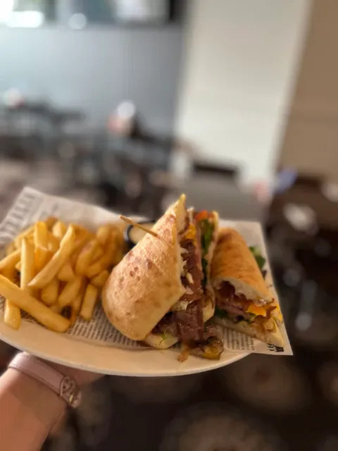 Club Tavern