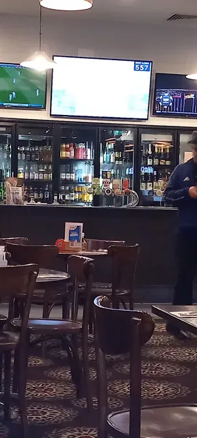 Club Tavern
