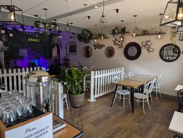 Coffee Rounds Cafe