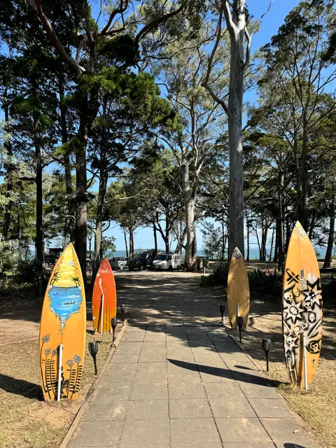 Coochiemudlo Island Beach Bar And Grill