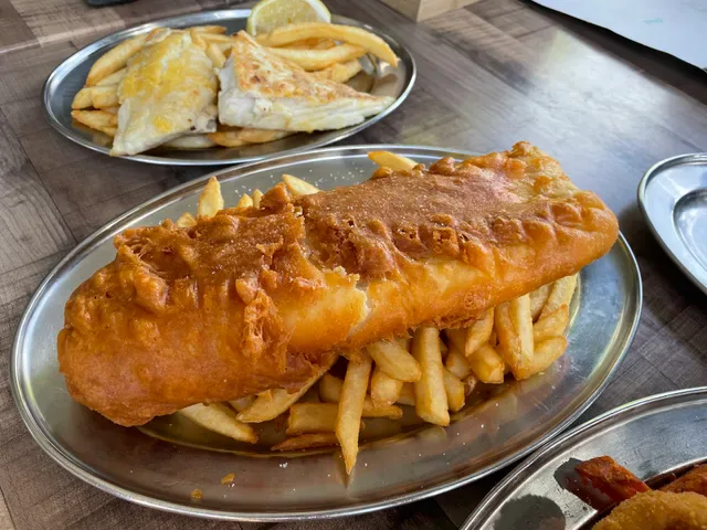 Costa's Seafood Cafe
