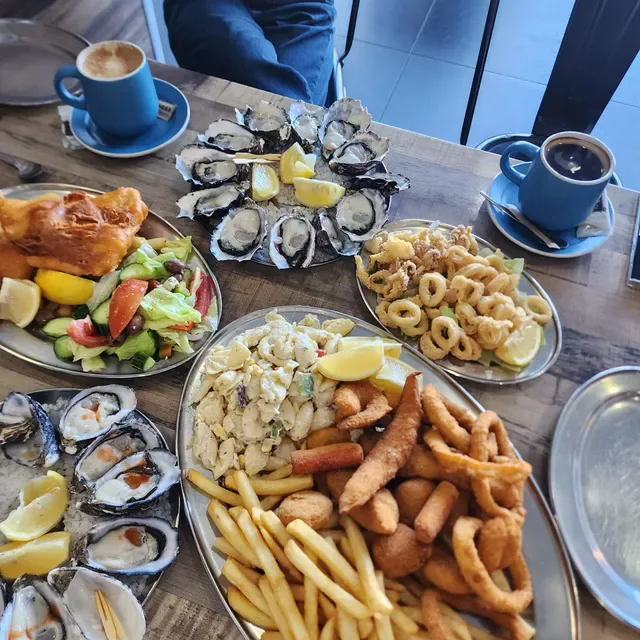 Costa's Seafood Cafe