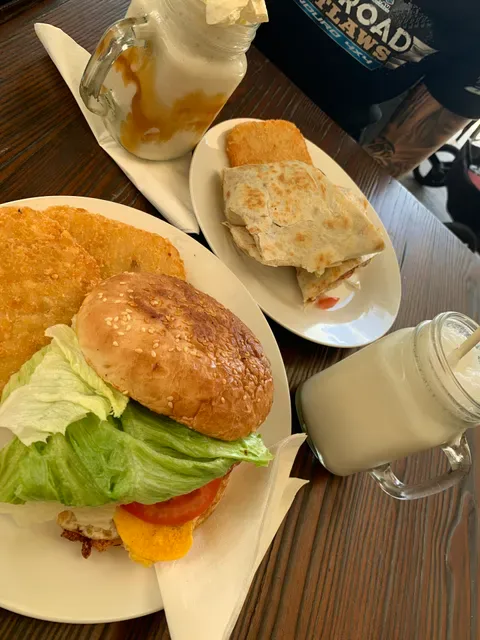 Creekside Cafe
