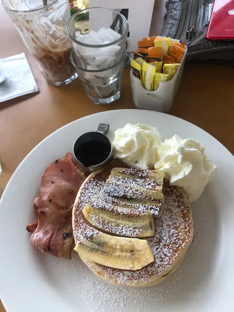 Crusoe Cafe