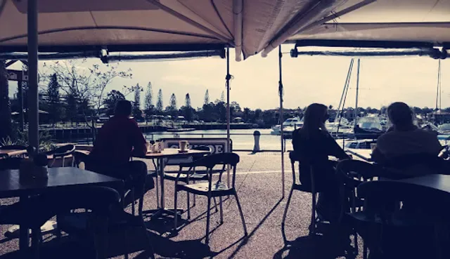 Crusoe Cafe