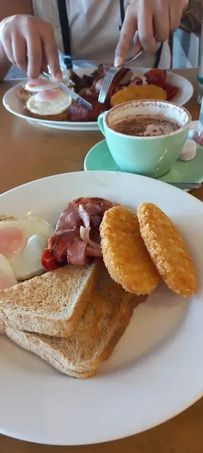 Crusoe Cafe