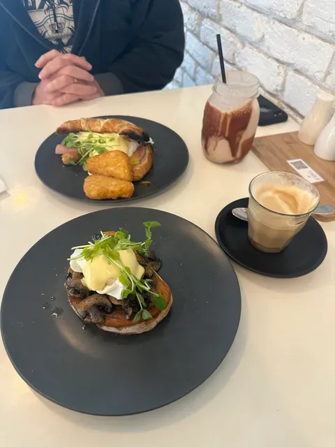 Ginger & Lime Cafe