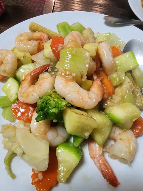Golden Corner Asian Restaurant