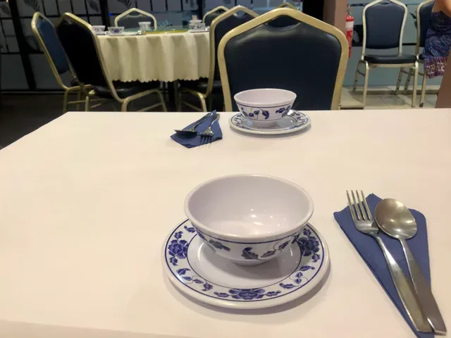 Golden Horse Chinese Restaurant