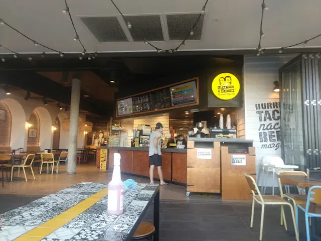 Guzman y Gomez - Albany Creek