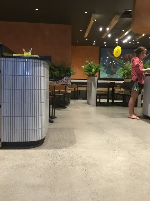 Guzman y Gomez - Capalaba