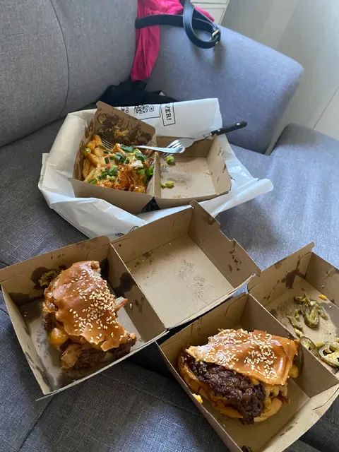 Hashtag Burgers and Waffles, Capalaba