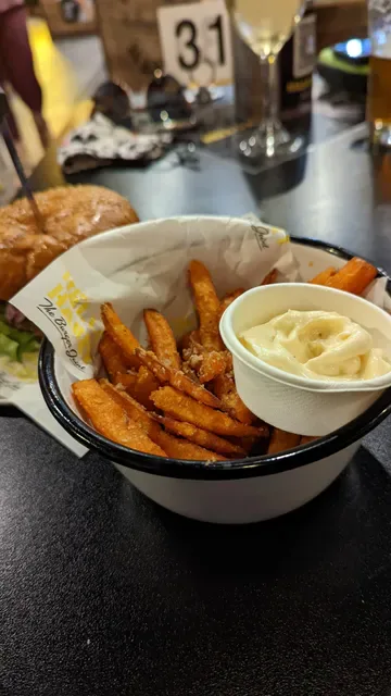 Hello Harry The Burger Joint (Strathpine)
