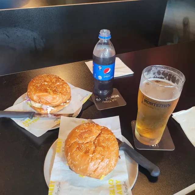 Hello Harry The Burger Joint (Strathpine)