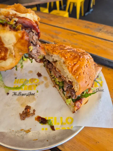 Hello Harry The Burger Joint (Morayfield)