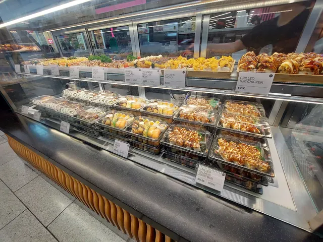 Hero Sushi