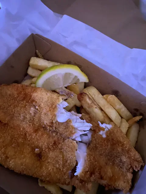 Hook'd on Seafood Morayfield