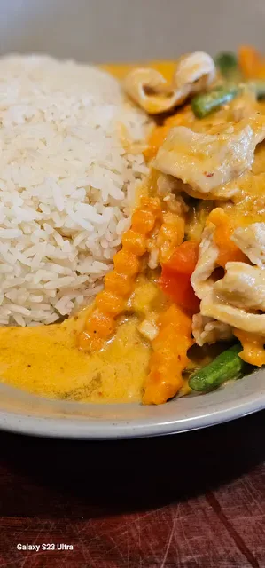 Khao Gaeng Thai Restaurant