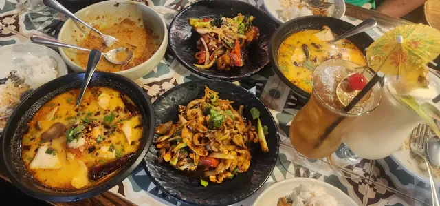 Kinn Thai North Lakes