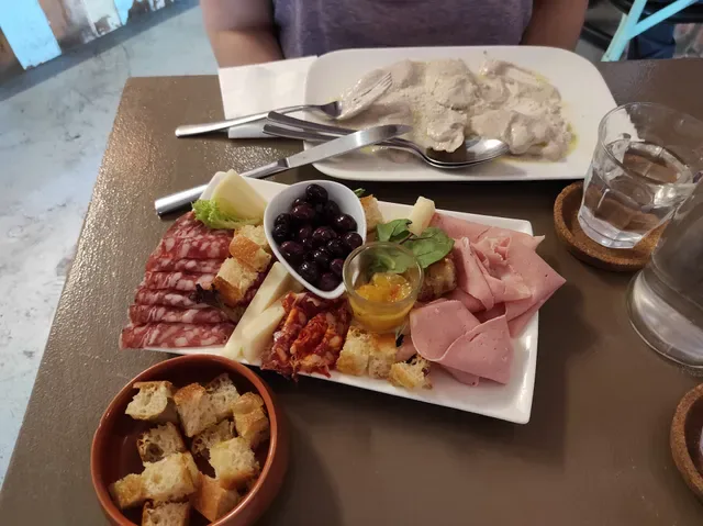 La Lanterna