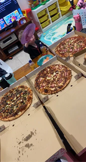 La Madrina Pizza