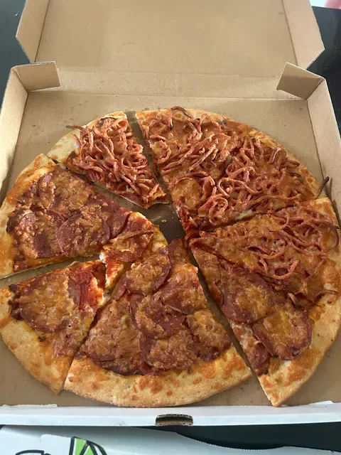 La Madrina Pizza