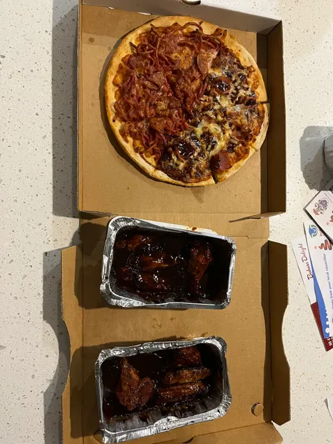 La Madrina Pizza