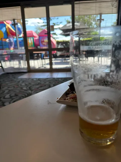 Lawnton Tavern