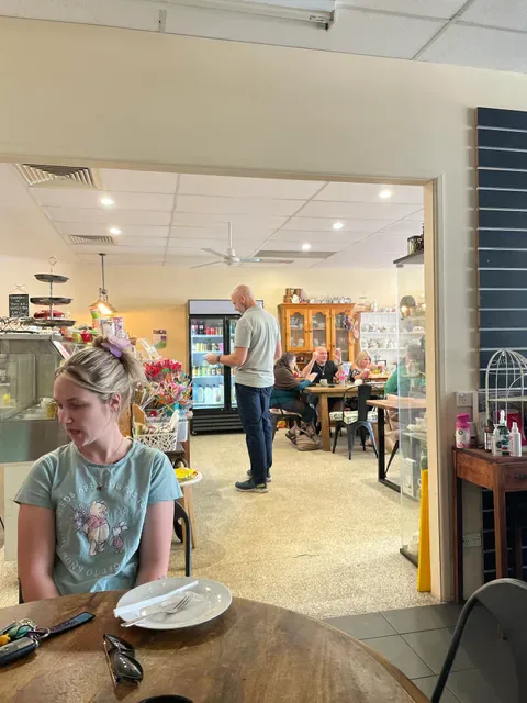Lisa's Willow Tree Cafe