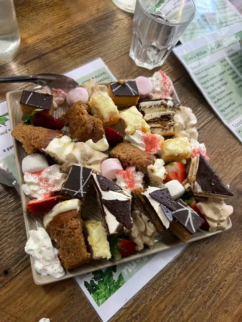 Lisa's Willow Tree Cafe