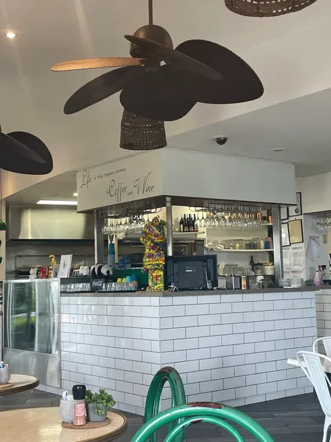 Little Bloomfield Cafe & Wine Bar