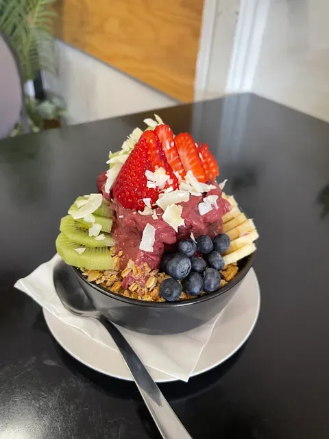 Little Gossip Cafe
