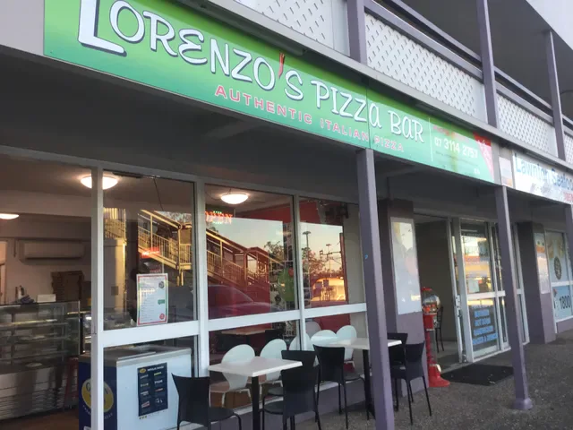 Lorenzo's Pizza bar