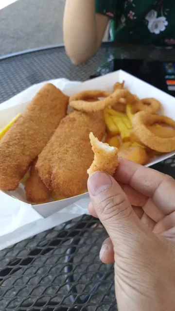 Mac's Takeaway