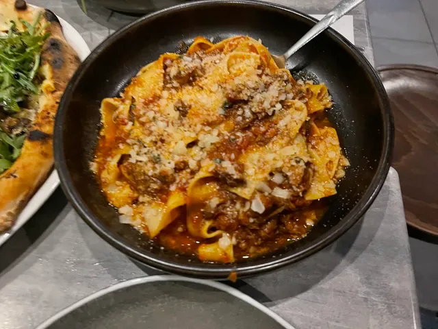 Manny's Italian