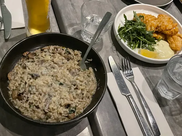 Manny's Italian