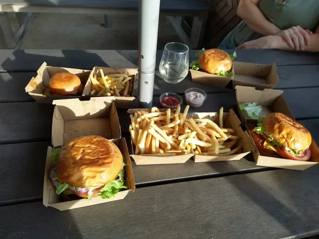 Market Burger